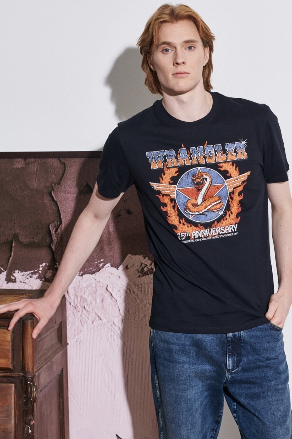 تی شرت مشکی مردانه به طور منظم مناسب گردن دوچرخه برش طبیعی 100 ٪ سیاه پنبه Wrangler