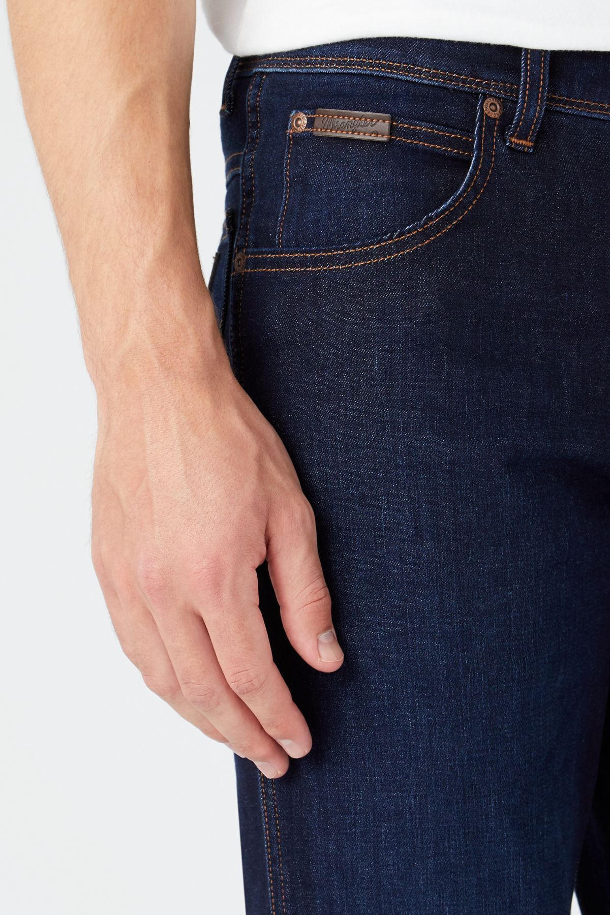 شلوار جین آبی مردانه انعطاف پذیر با کمر مناسب تگزاس Wrangler