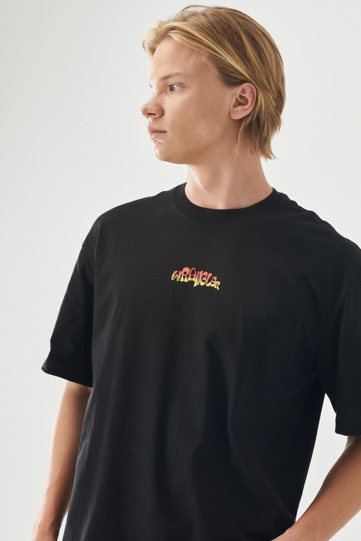 تی شرت مشکی مردانه یقه دوچرخه بریده شده آرام و شل 100 ٪ پیراهن سیاه پنبه Wrangler
