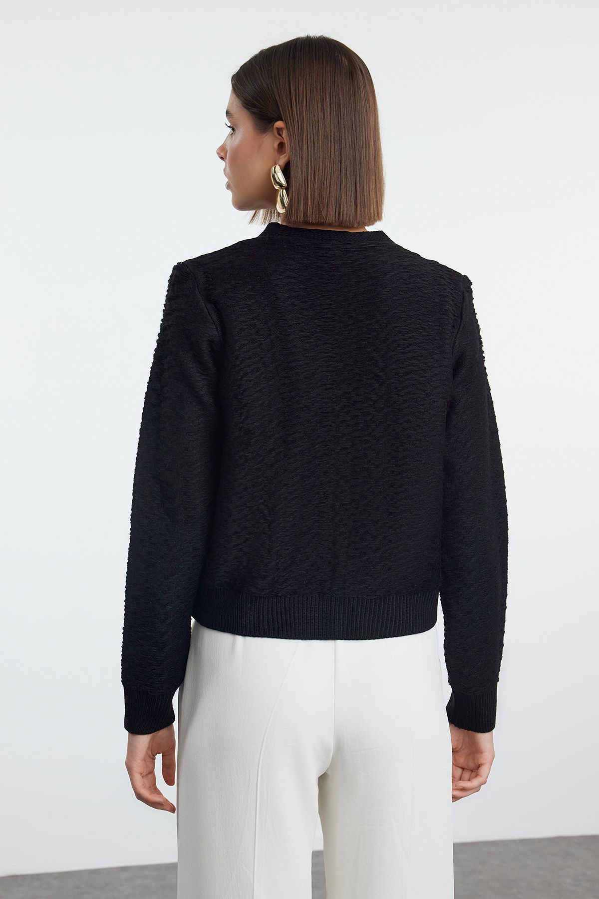 Trendyol Collection-Tricotaj Cardigan cu trandafiri negri - Detaliu nasturi, TWOAW25HI00249 5