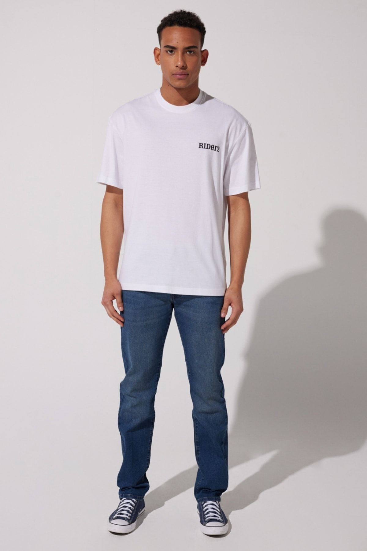 complete the look image
