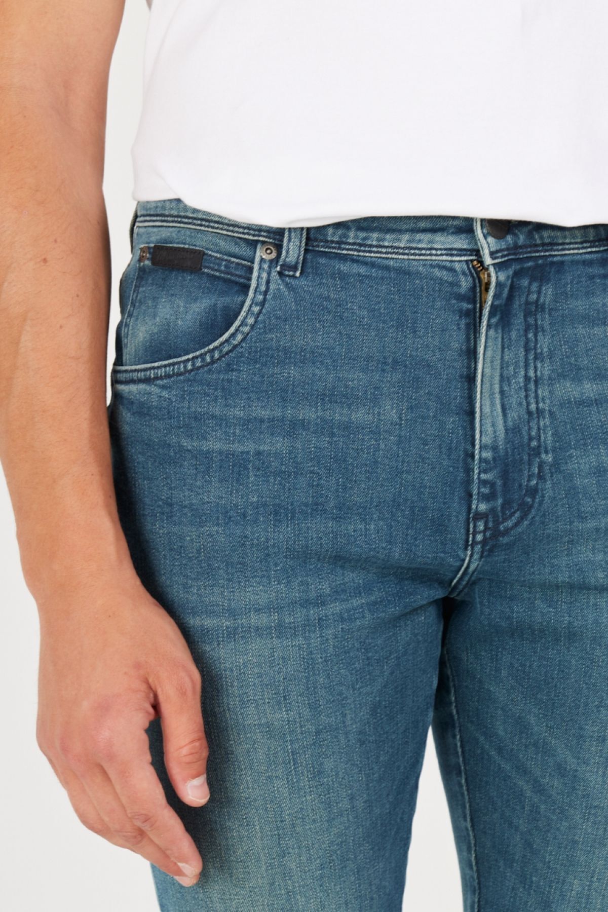 شلوار جین سبز مردانه با انعطاف پذیر کمر باریک و . Wrangler