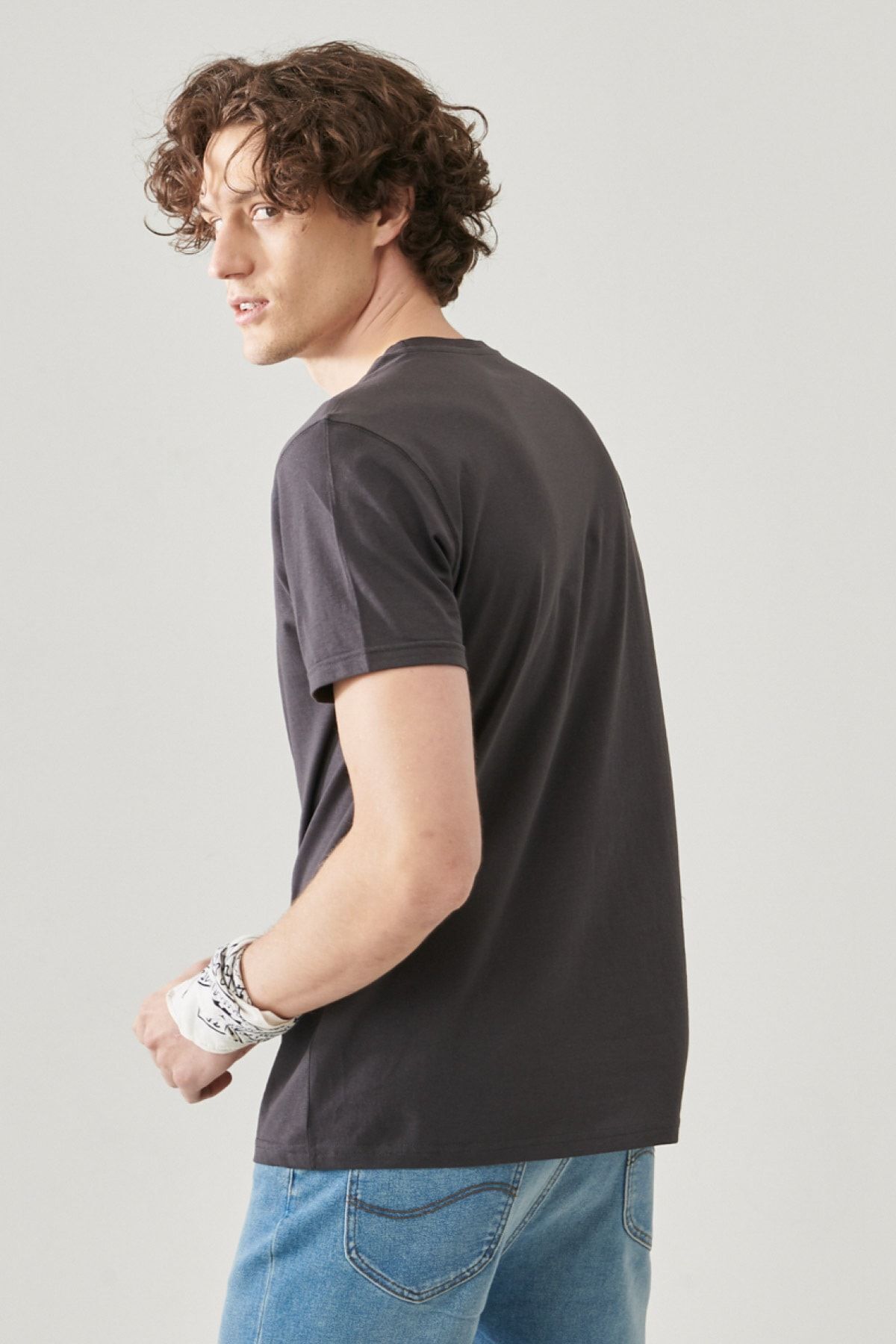 تی شرت مشکی مردانه سیاه به طور منظم مناسب گاه 100 ٪ پنبه SS Tonal خدمه T Shirt Lee