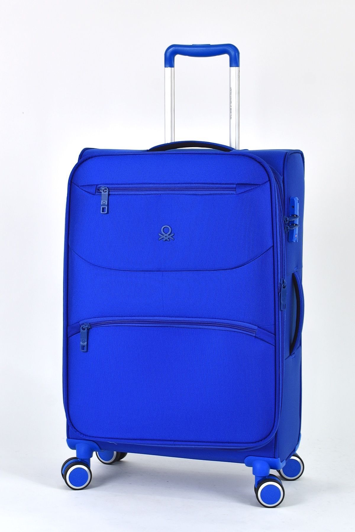 یونایتد کالرز آو بنتون چمدان پارچه‌ای فوق‌العاده سبک سایز متوسط ​​BNT2400