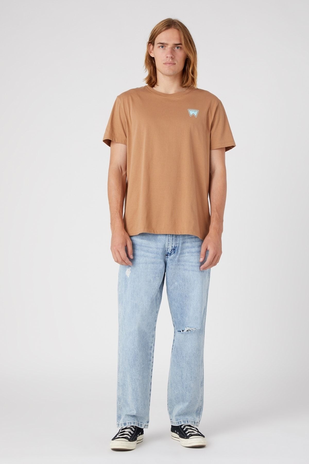 WRANGLER-تي شيرت بني برقبة دائرية 100% قطن مريح 4