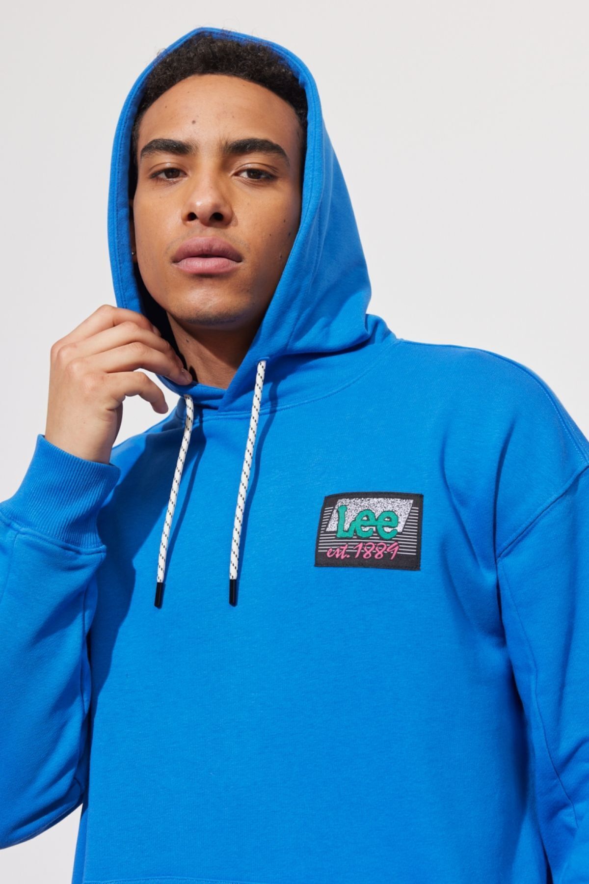 سویشرت آبی مردانه برش گاه به شل 100 ٪ پنبه ای آقایان Lee