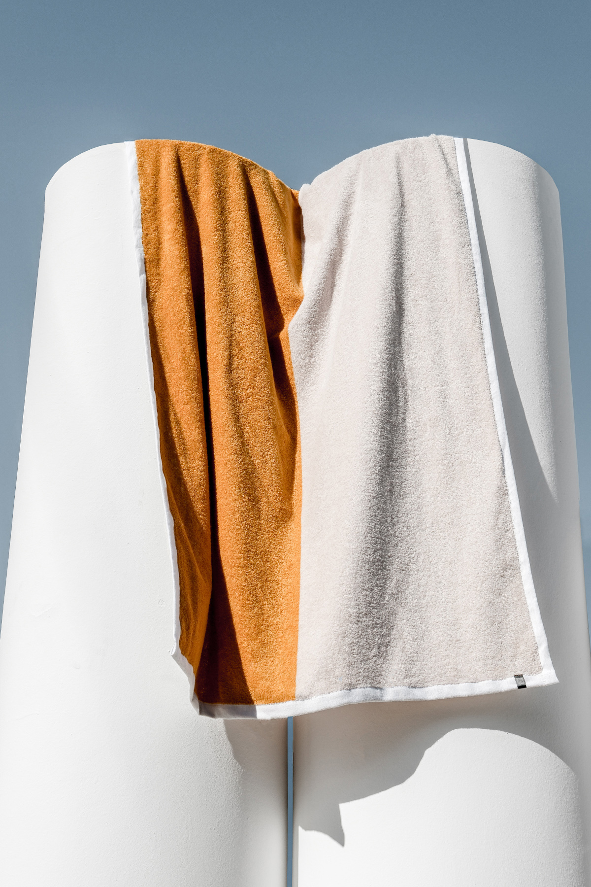 Muna Island - Summer's New Trend, 90x180 cm Premium Beach Towel