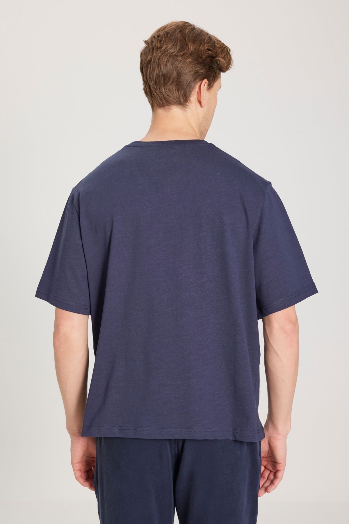 تی شرت آبی مردانه به طور منظم مناسب گردن دوچرخه برش طبیعی 100 ٪ پنبه T shirt Wrangler