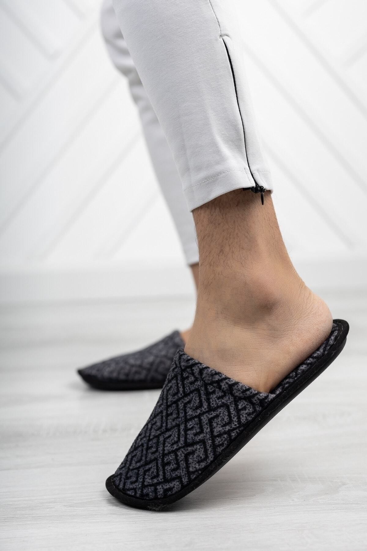 Modafırsat  Siyah Kareli Erkek Önü Kapalı Terlik Peluş Yıkanabilir Ev Terliği Misafir Çeyiz Damat Terliği - Görsel 4