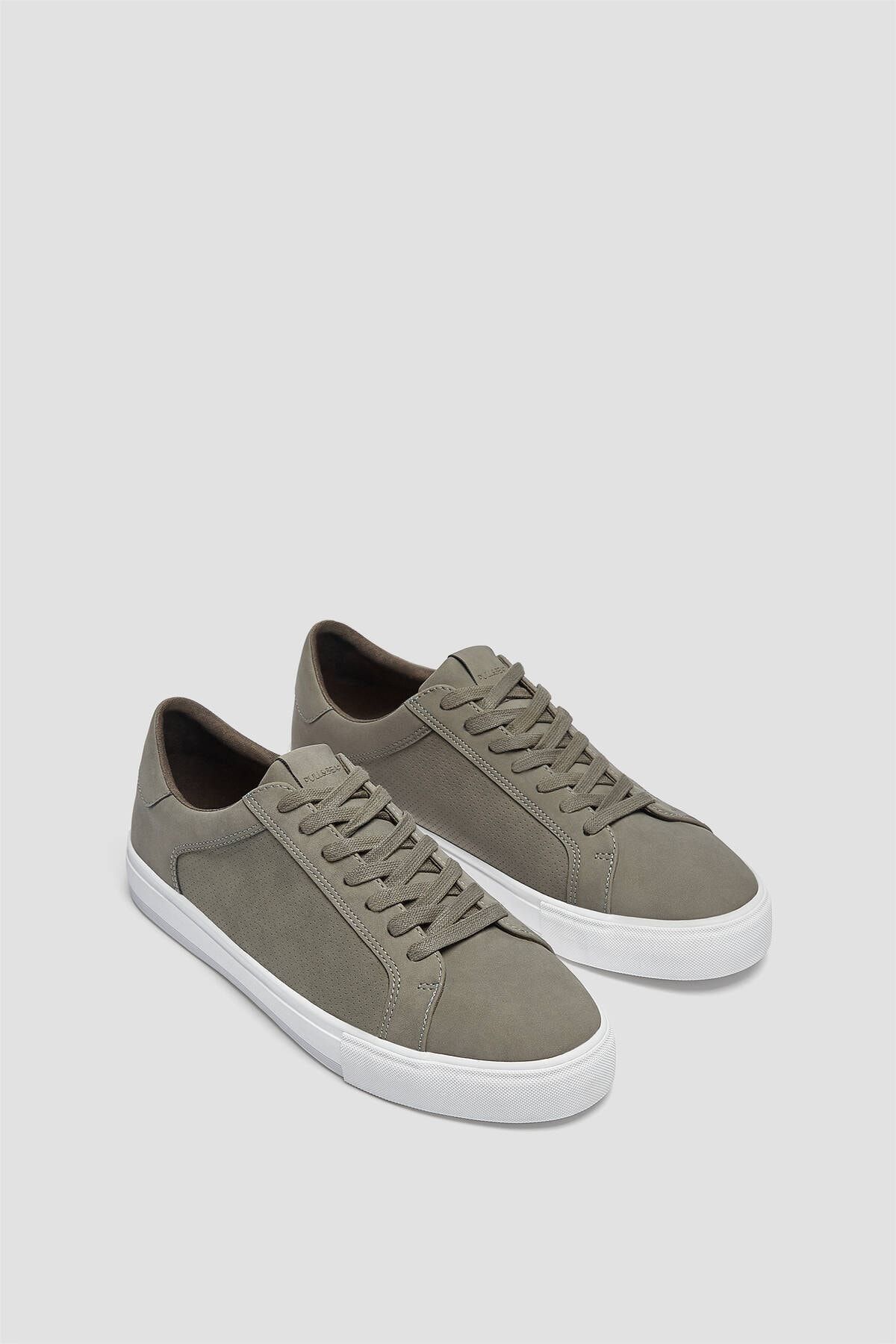 کفش مردانه کتونی اسپورت بندی توسی تیره پول اند بیر Pull & Bear
