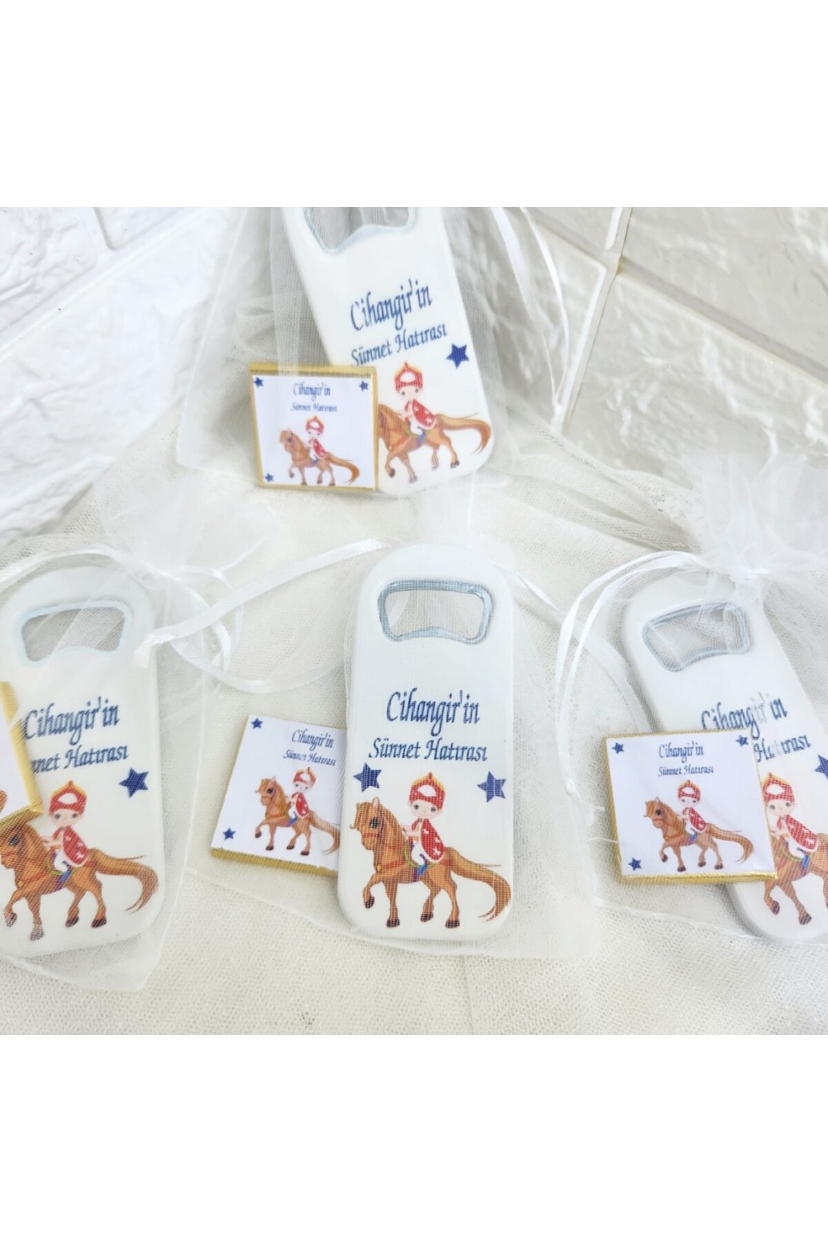 Hayaller Dükkanı 30 Adet Dikey Açacak Magnet ve Madlen Çikolata Sünnet Şekeri, Sünnet Hediyelik Magnet-