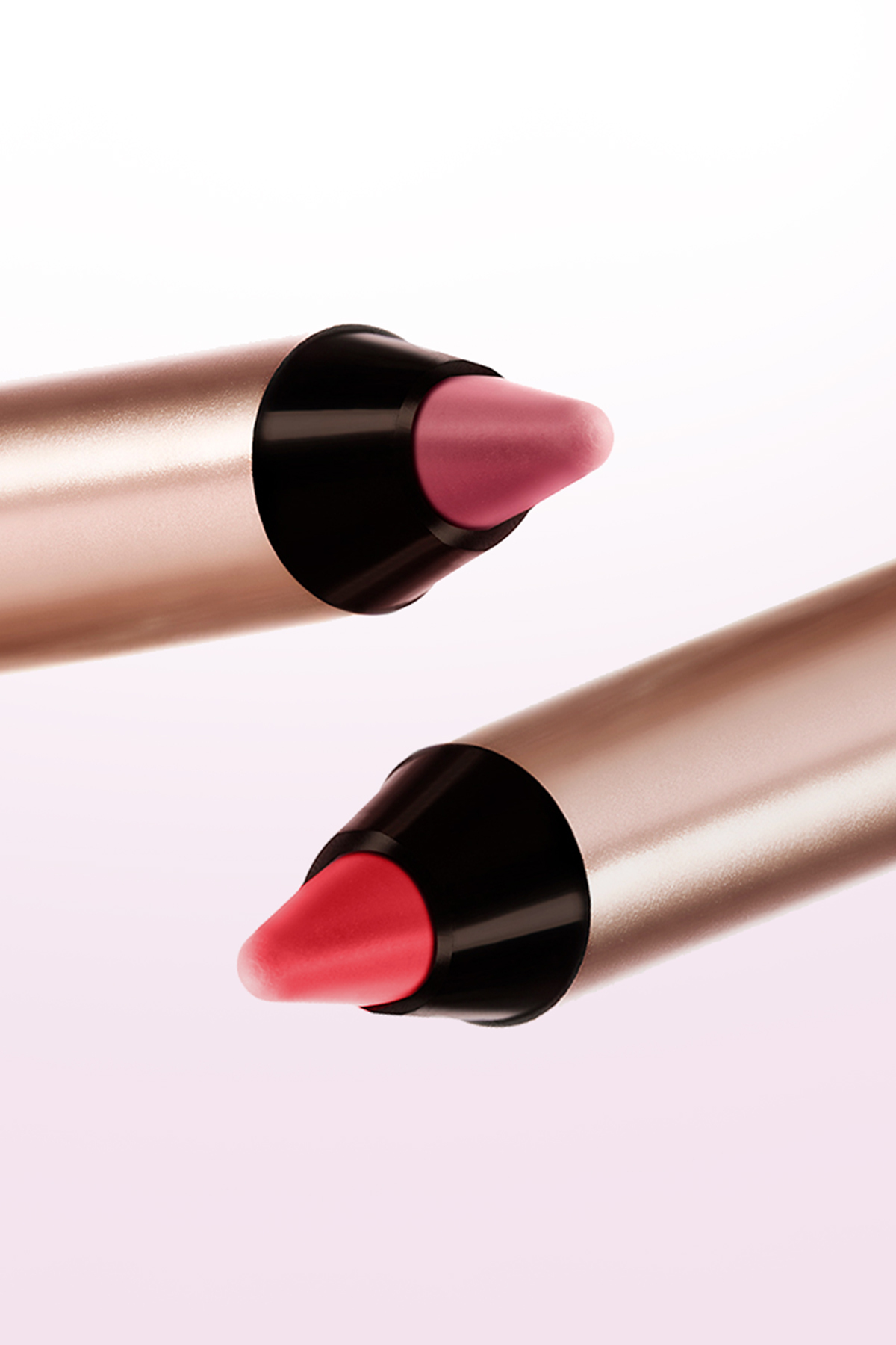 Lip Idole Liner Kremsi Dudak Kalemi 21- Shade-throwing Beige 3614274195453 — صورتی LIP24 — تصویر 8 از 8