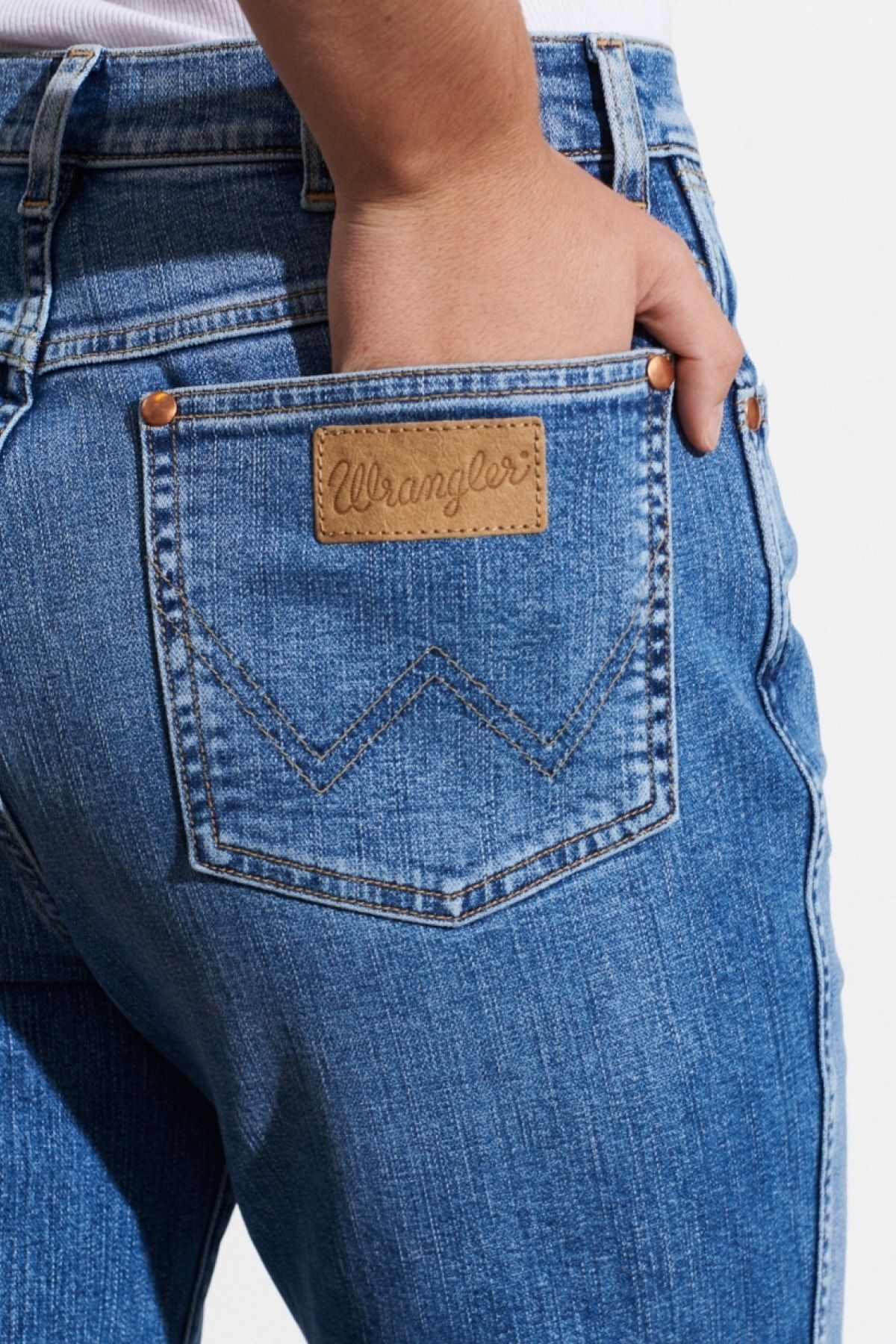 WRANGLER-Strečové džínsy s vysokým pásom - Džínsy s rovnými nohami v strihu Divokého západu 6