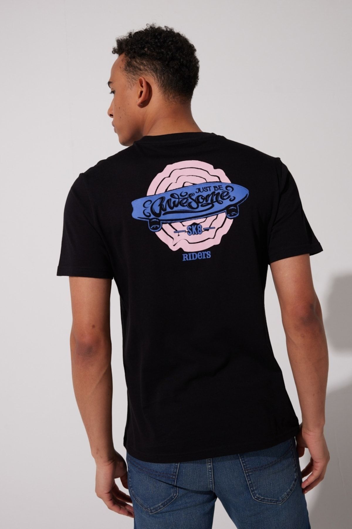 تی شرت سیاه مردانه به طور مرتب 100 ٪ دوچرخه پنبه ای گردن T SHIRT Riders by Lee