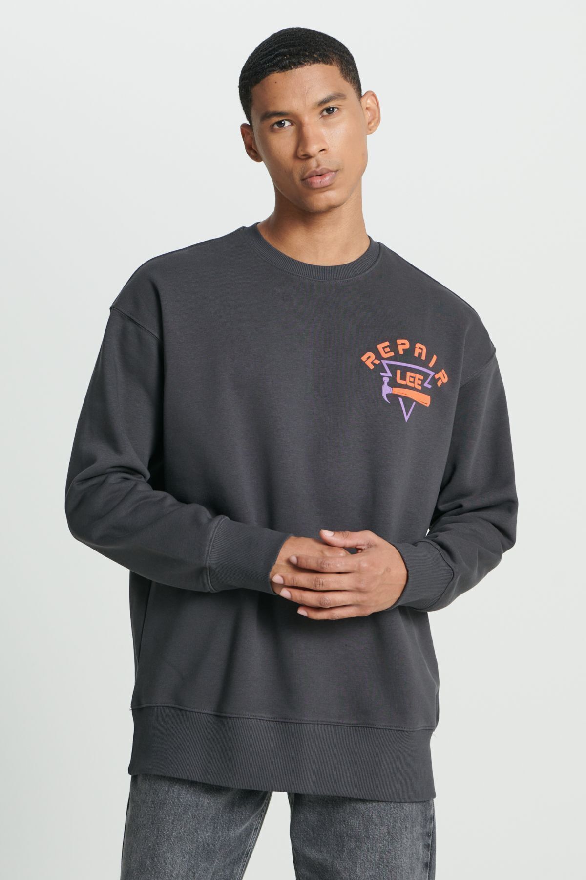 Loose Fit Rahat Kesim Kapüşonlu İçi Polarlı Sırt Baskılı