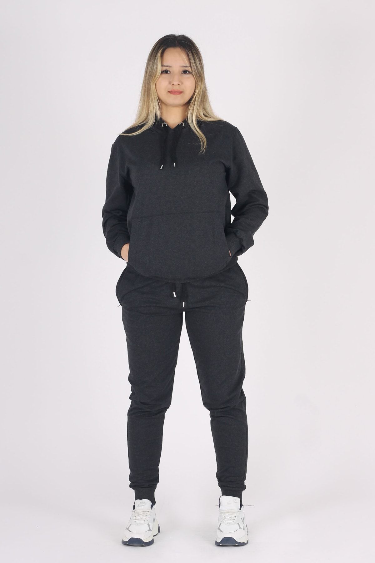 han elegant Kapucnis Kenguru Pocket 2 húros tréningruha szett elasztikus derékpánttal és zsinórral