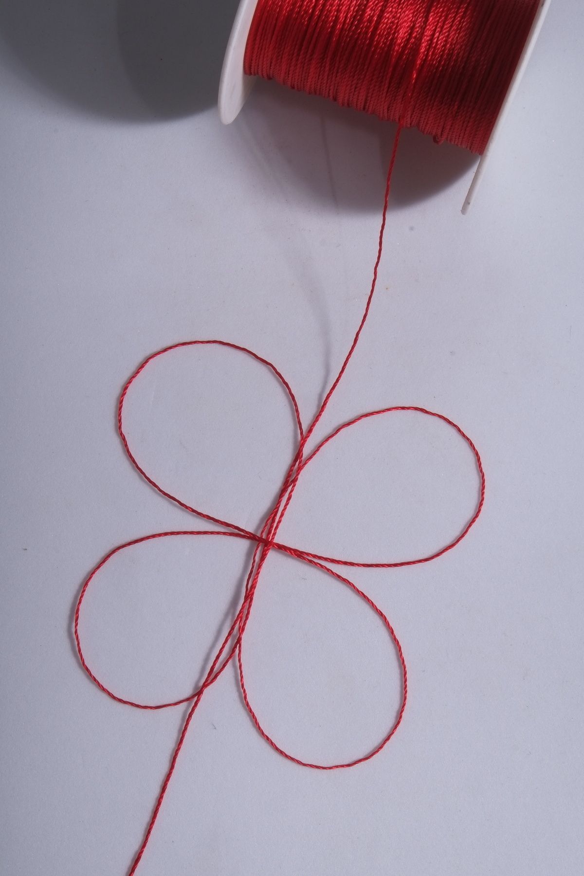 0.5 Mm 25 Metre Tesbih İpi Kırmızı