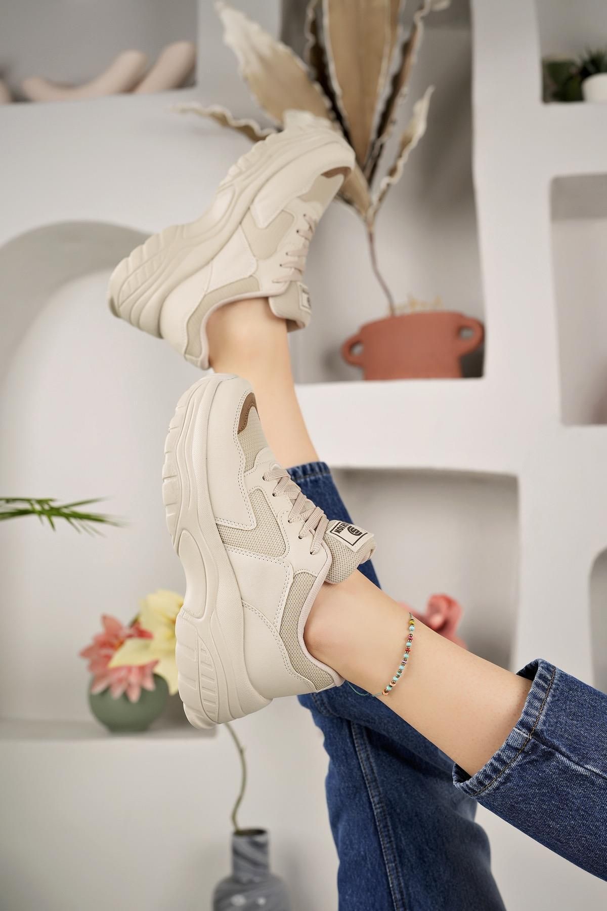 https://cdn.dsmcdn.com/ty1490/product/media/images/prod/QC/20240819/17/38a2e437-77db-3fe0-9446-858727843369/1_org_zoom.jpg