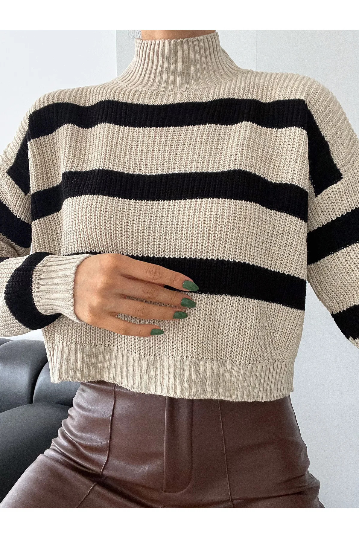 Kadın Balıkçı Yaka Çizgili Kazak