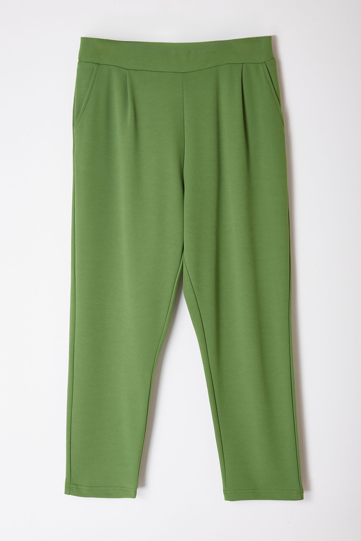 Trendyol Curve-Large Size Green Carrot Fit Knitted Trousers - TBBAW25AR00002 6
