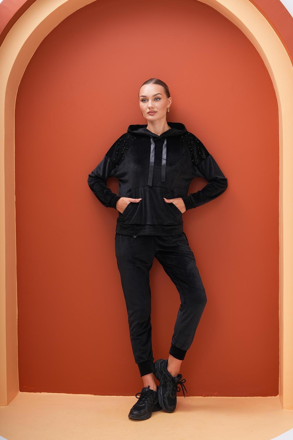 WestBound-Soft Velvet Jewelled Tracksuit Set - Women's Black 7
