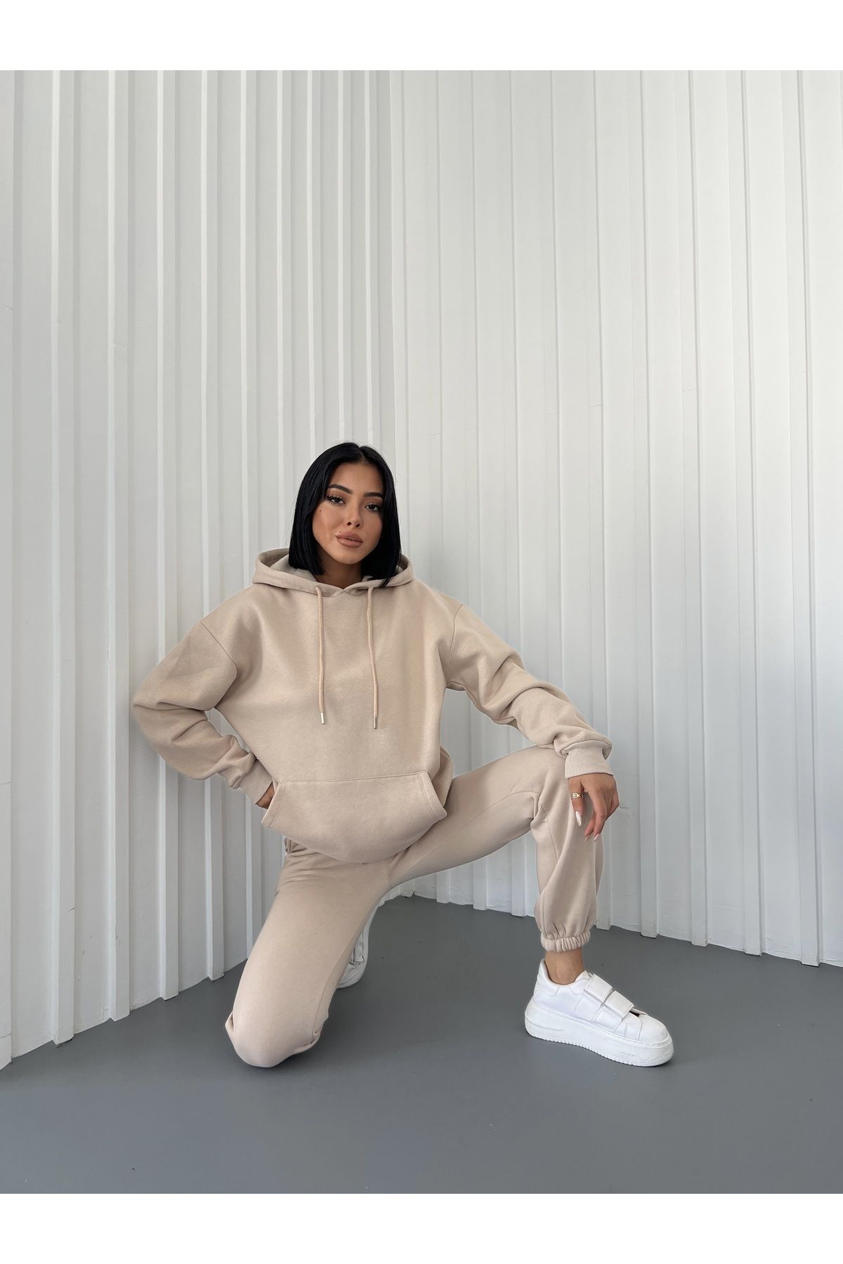 het store-Set de trening pentru damă - confortabil și elegant 3