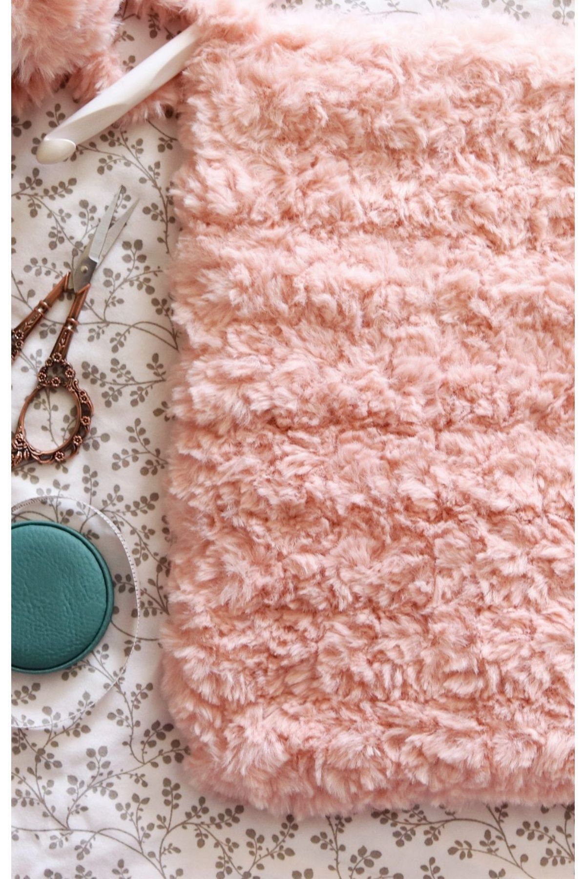 LaVita Yarn-خيط فرو ناعم للأطفال 100 جرام لون 6019 رمادي غامق 2