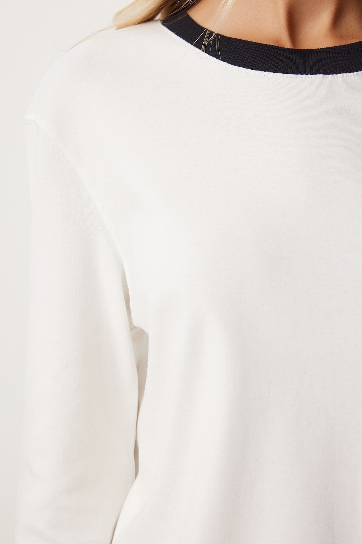 Happiness İstanbul-Weiße Baumwollbluse in Kontrastfarbe für Damen - Nj00157 4
