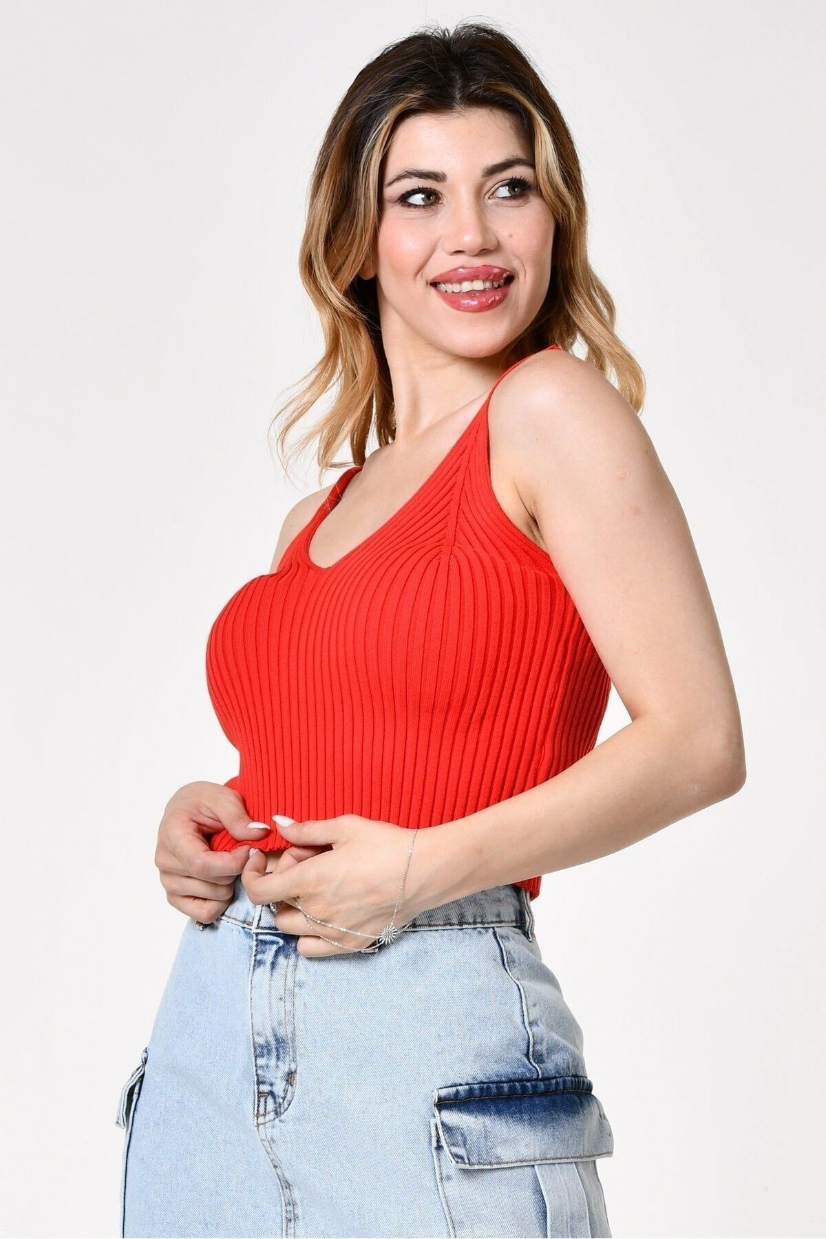 Quzu-Knitwear Crop Blouse - Thin Straps 3