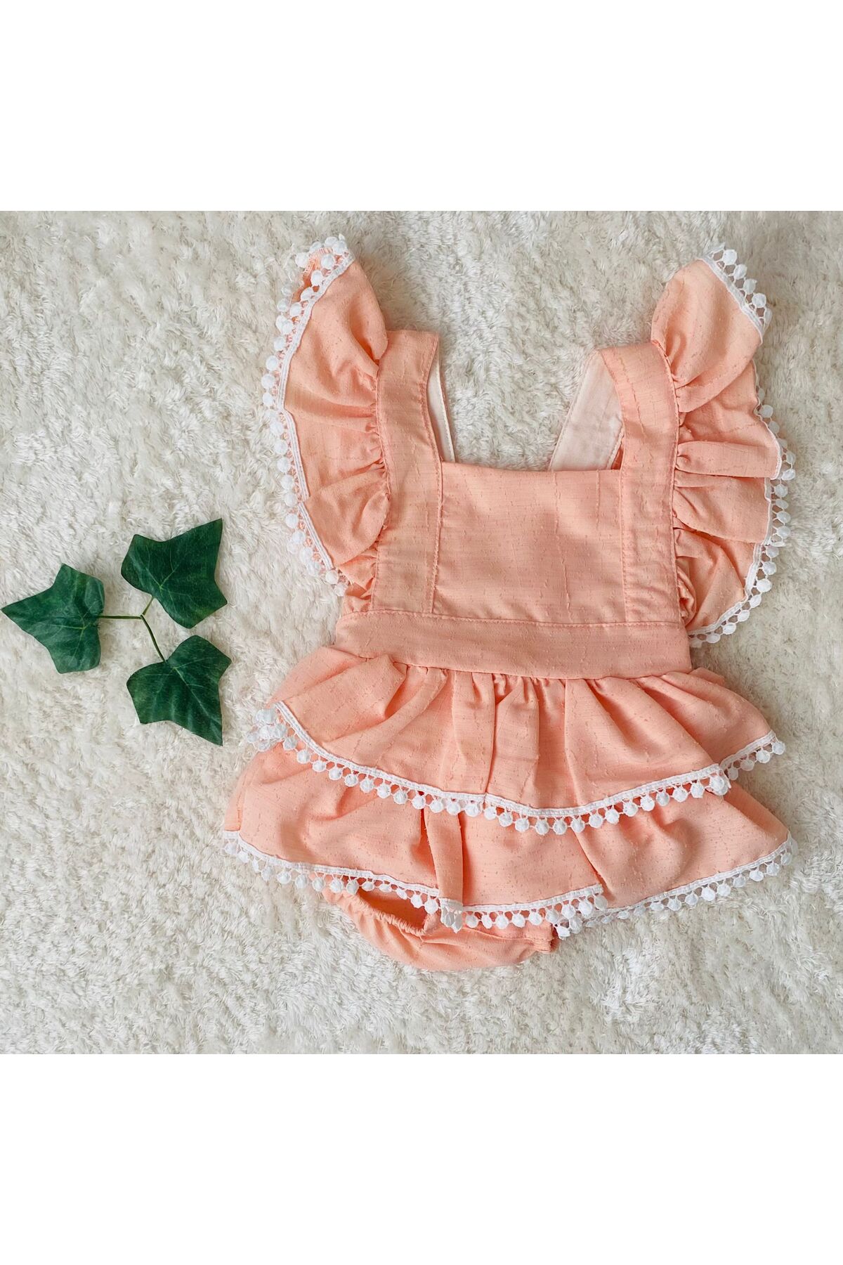 MOES SIRT DETAYLI KENDİNDEN ZIBINLI KIZ BEBEK ELBİSE fotoğrafı 3 (önizleme)