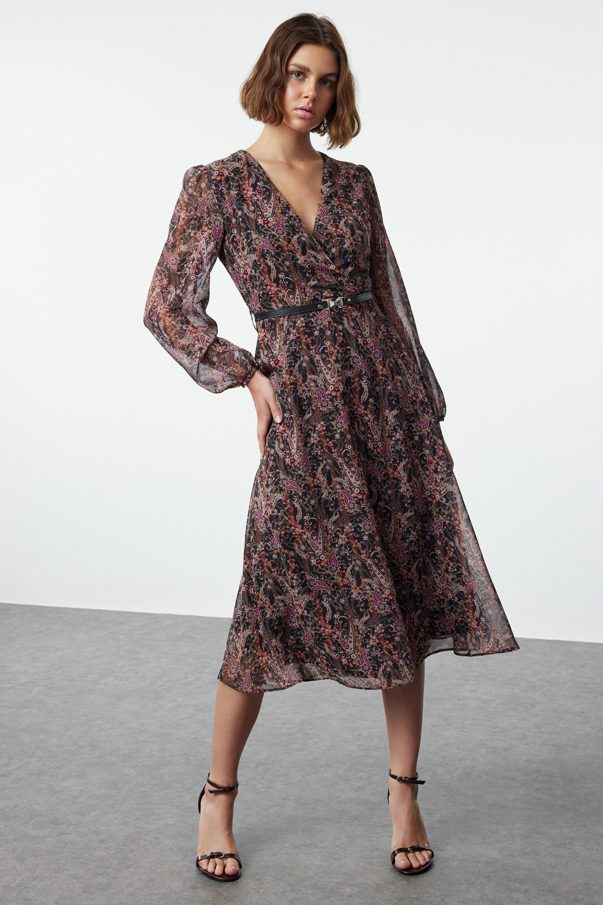 Trendyol Collection Aline Midi Doublebreasted Collar Brown Floral