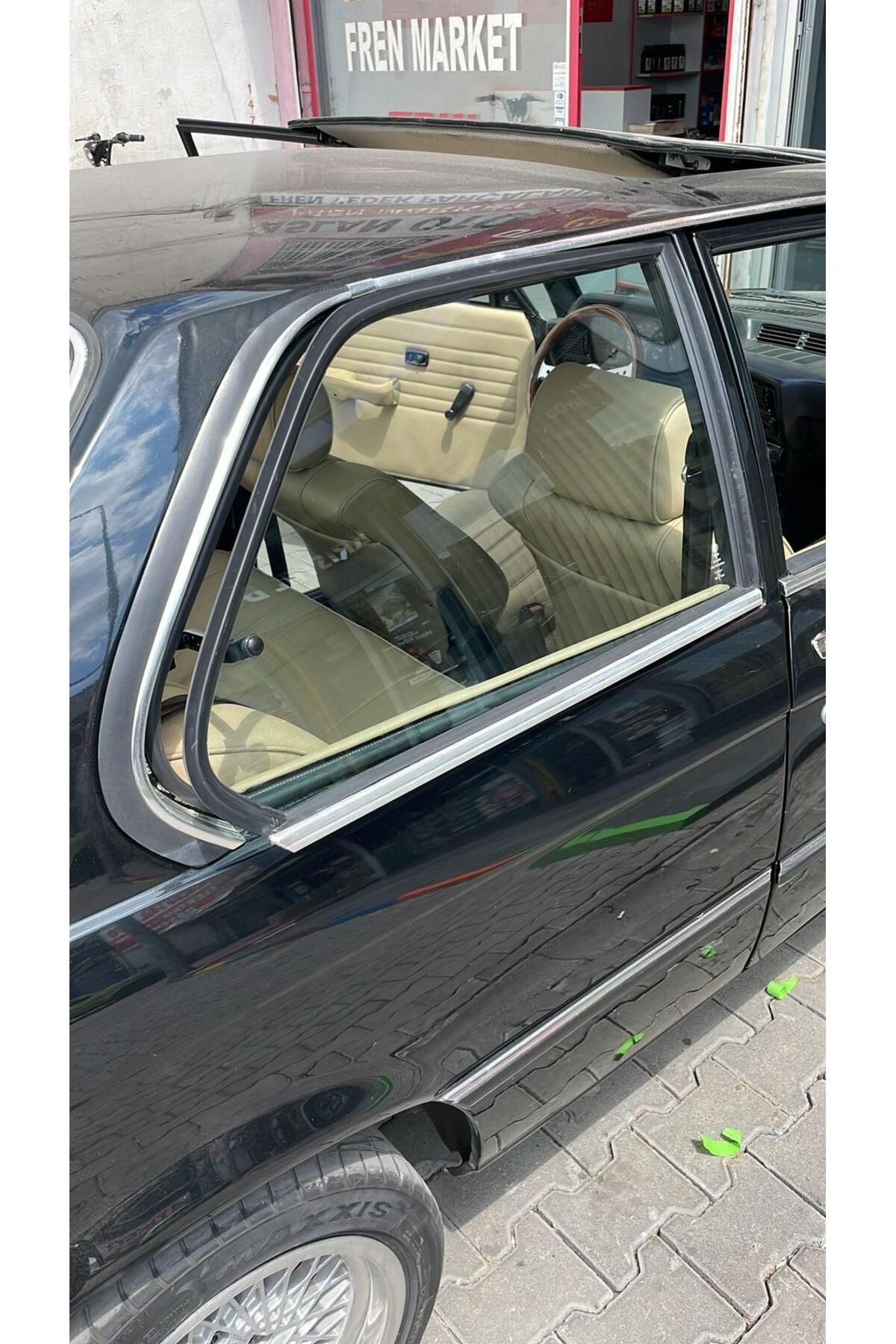 Akçaev-Bmw E30-e21 Automatic Butterfly Window System 6