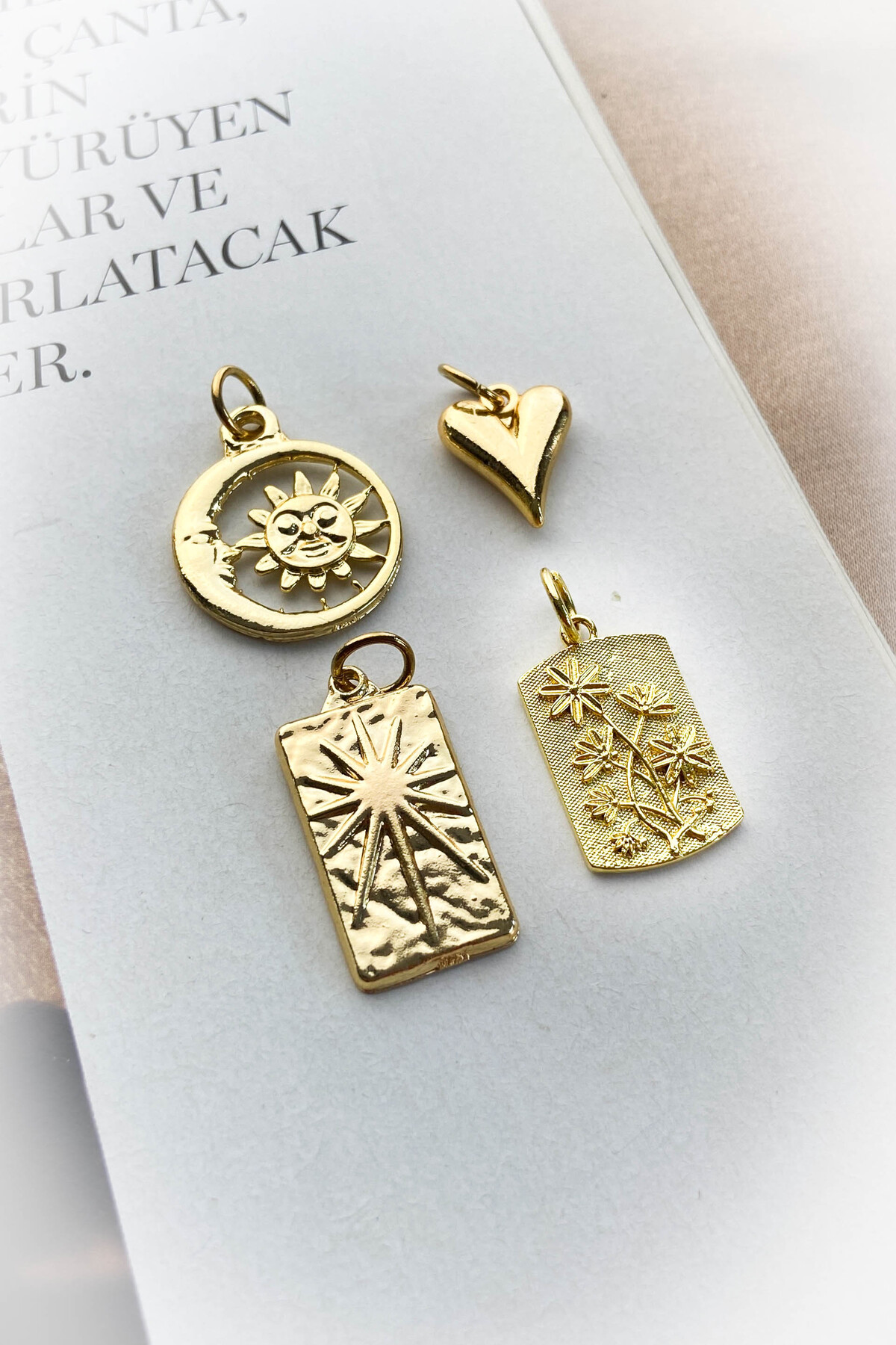 roshel Altın Kaplama 4'lü Set Kolye Ucu