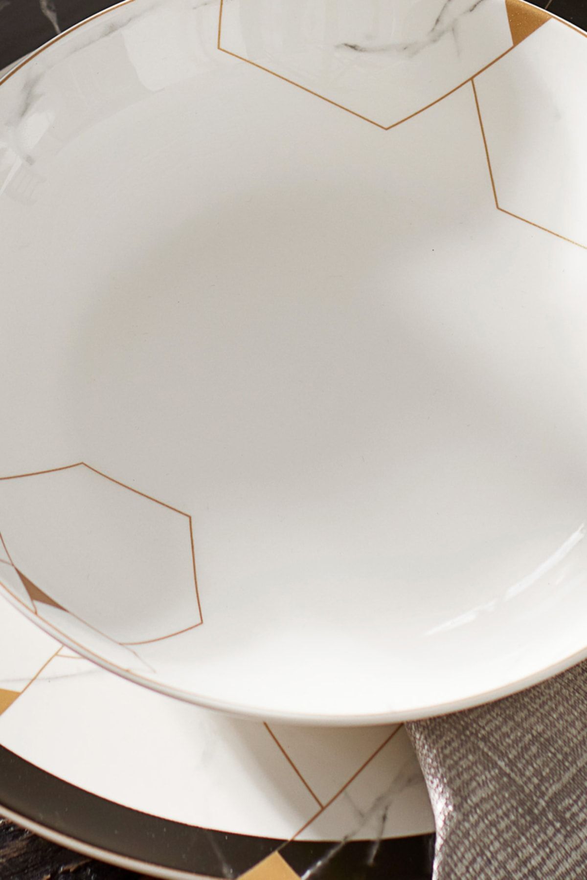 Karaca Gem 24 kusů - Porcelánový jídelní set pro 6 osob