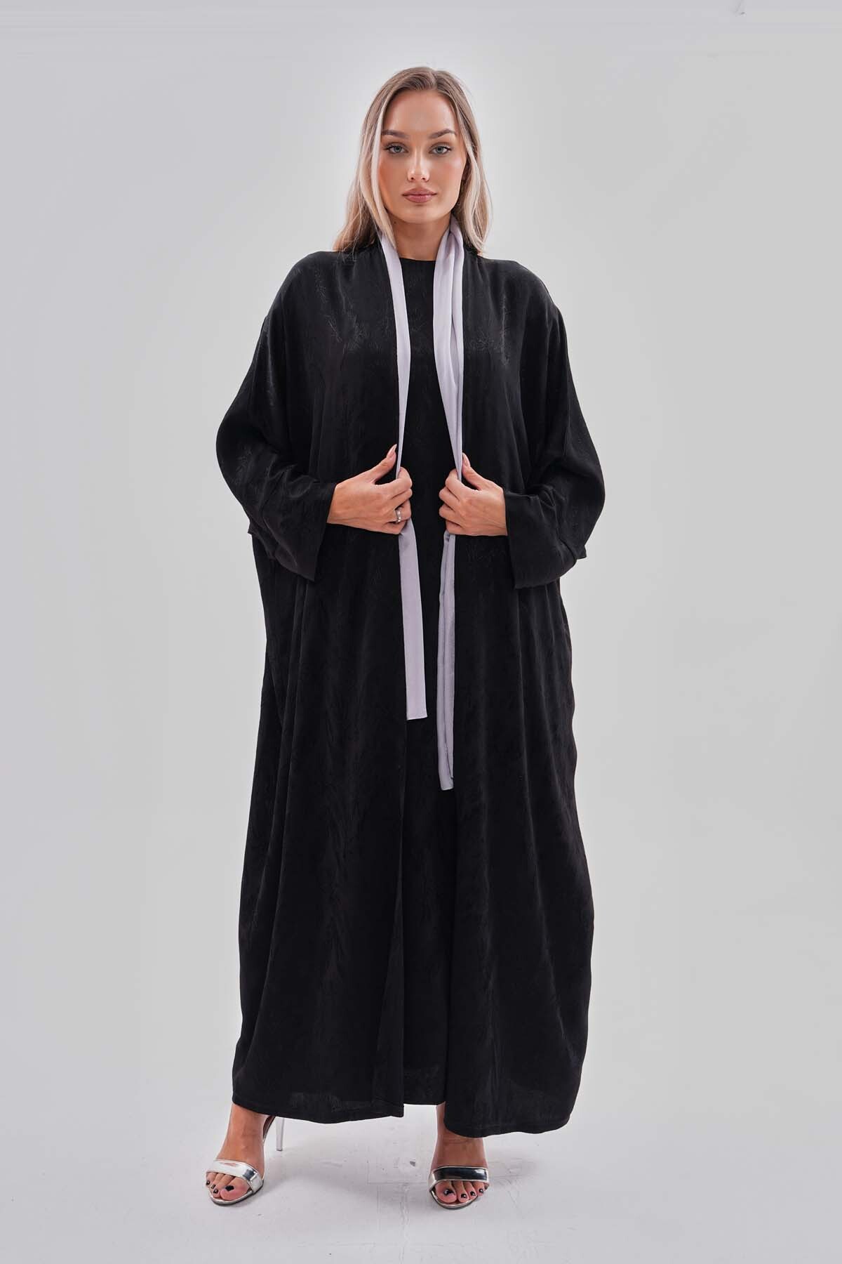 JAKAR ABAYA
