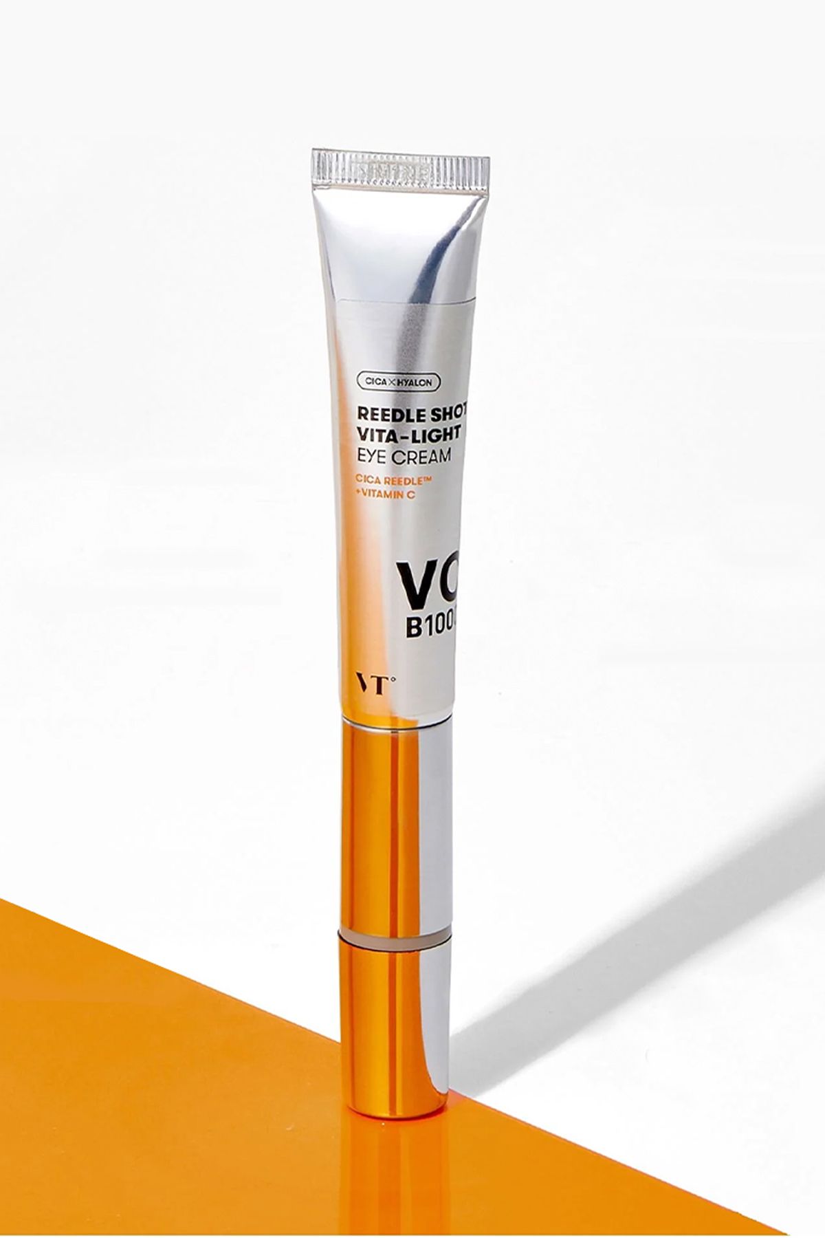 کرم دور چشم VT REEDLE SHOT VITA LIGHT CREAM VT COSMETICS