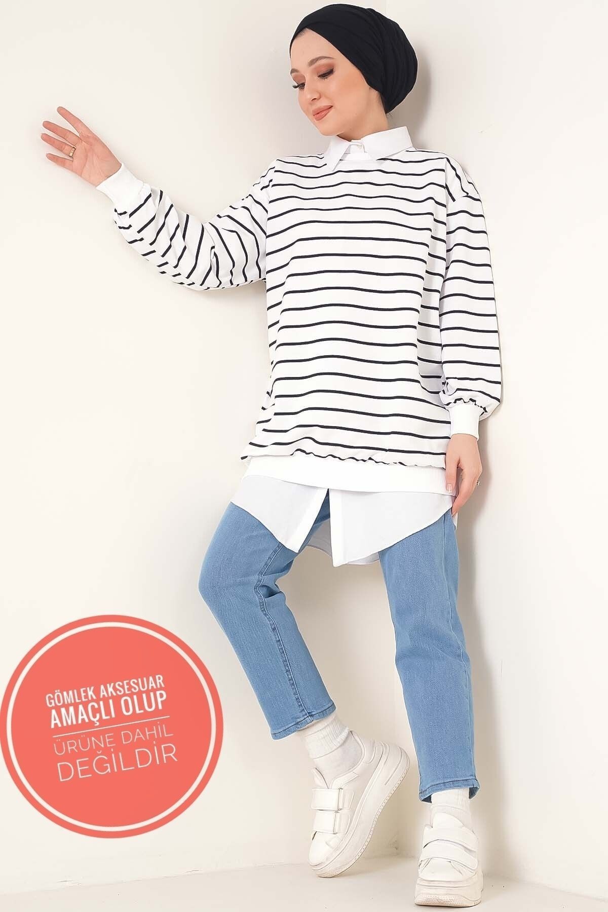 complete the look image