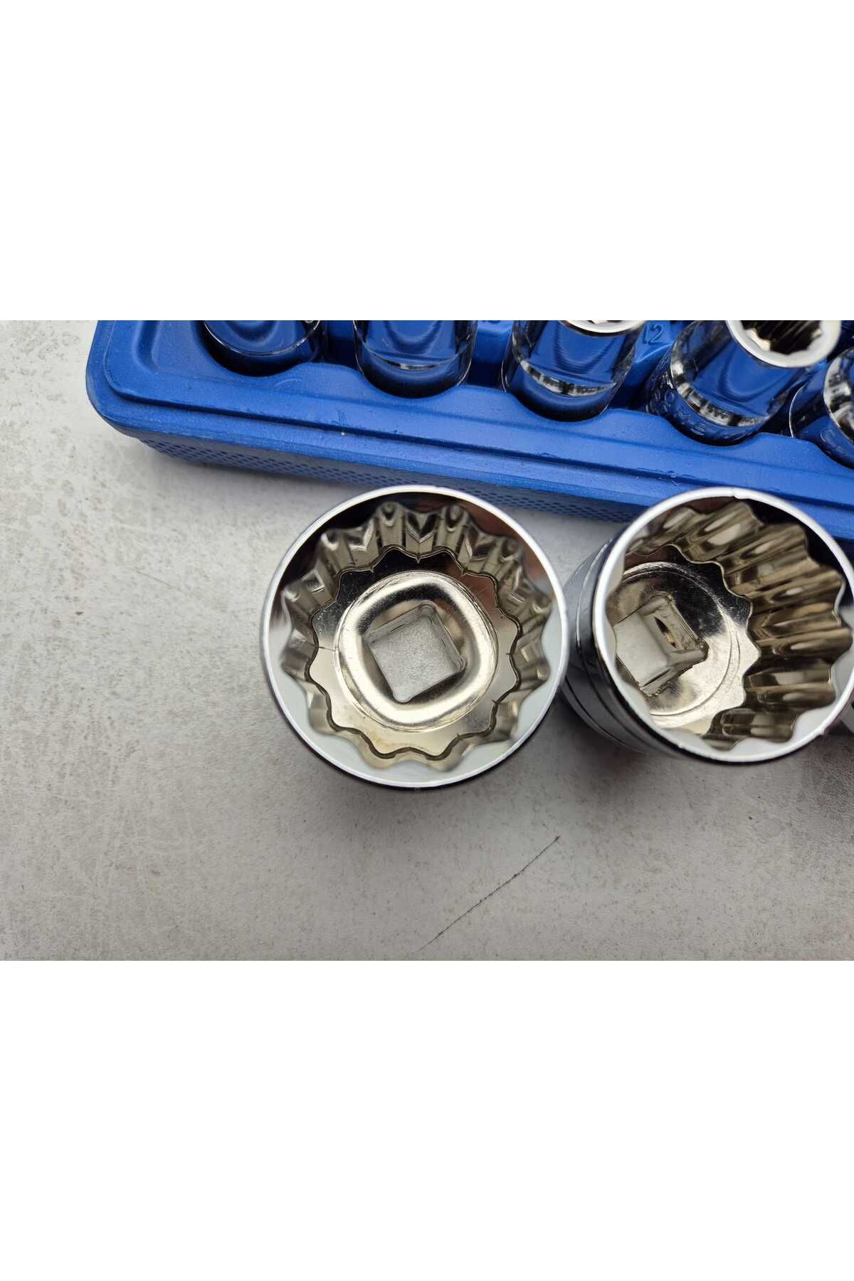 ÜLKÜ HIRDAVAT-Star Patterned Socket Set 4