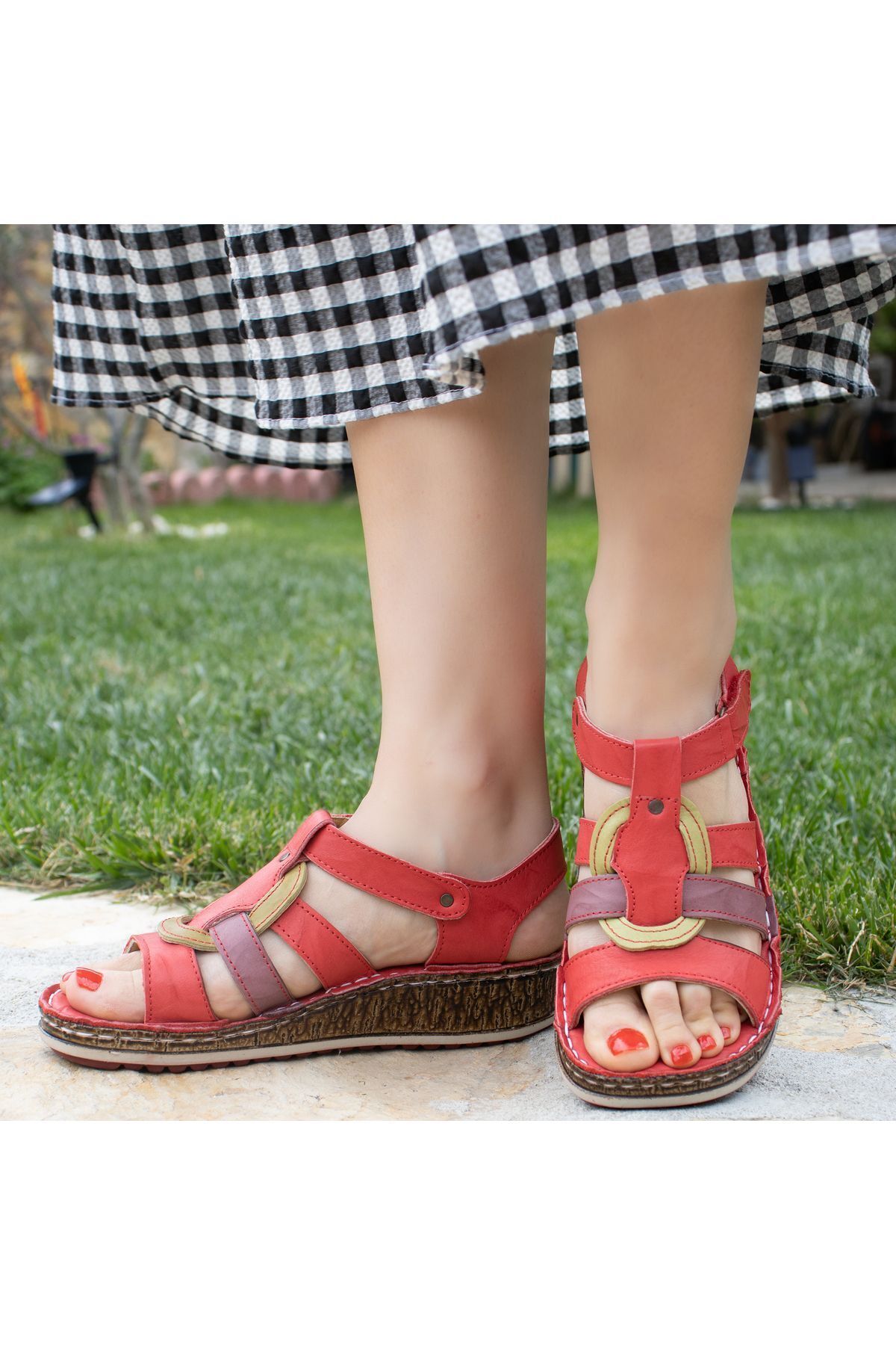 صندل زنانه قرمز CONSUELO | 11317 اورجینال - تصویر 2