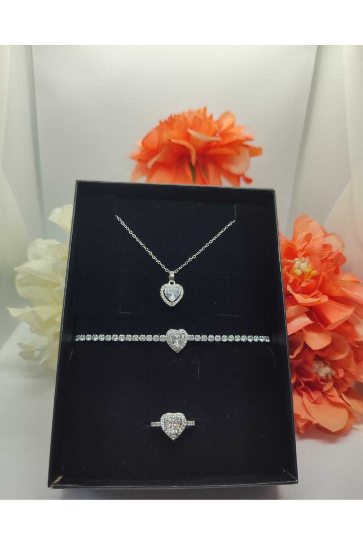 HKN AVM ACCESSORİES Çelik Bileklik Kolye Ciddi Ilişki Kalpli Yüzük Set Kombin