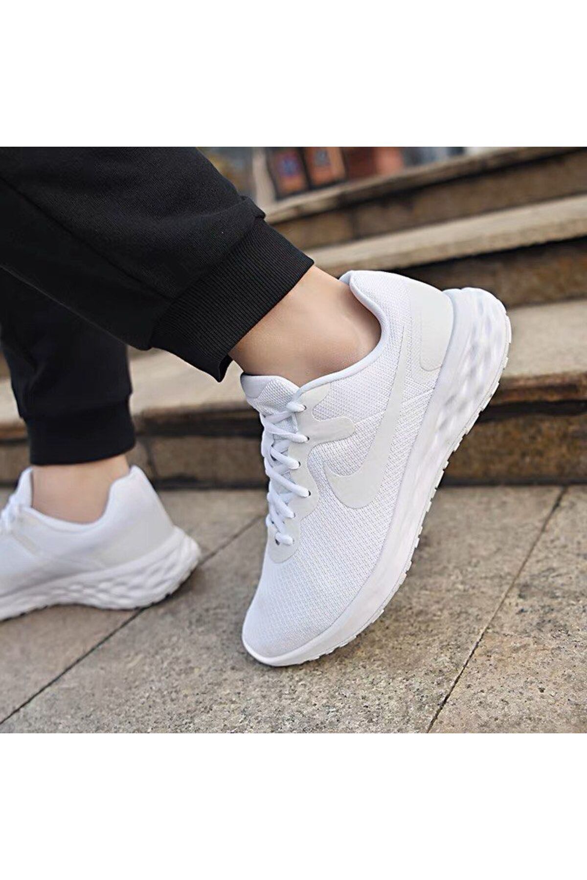 کفش پیاده روی سفید مردانه Revoltio ، n 6 ورزشی Next Nature Nike
