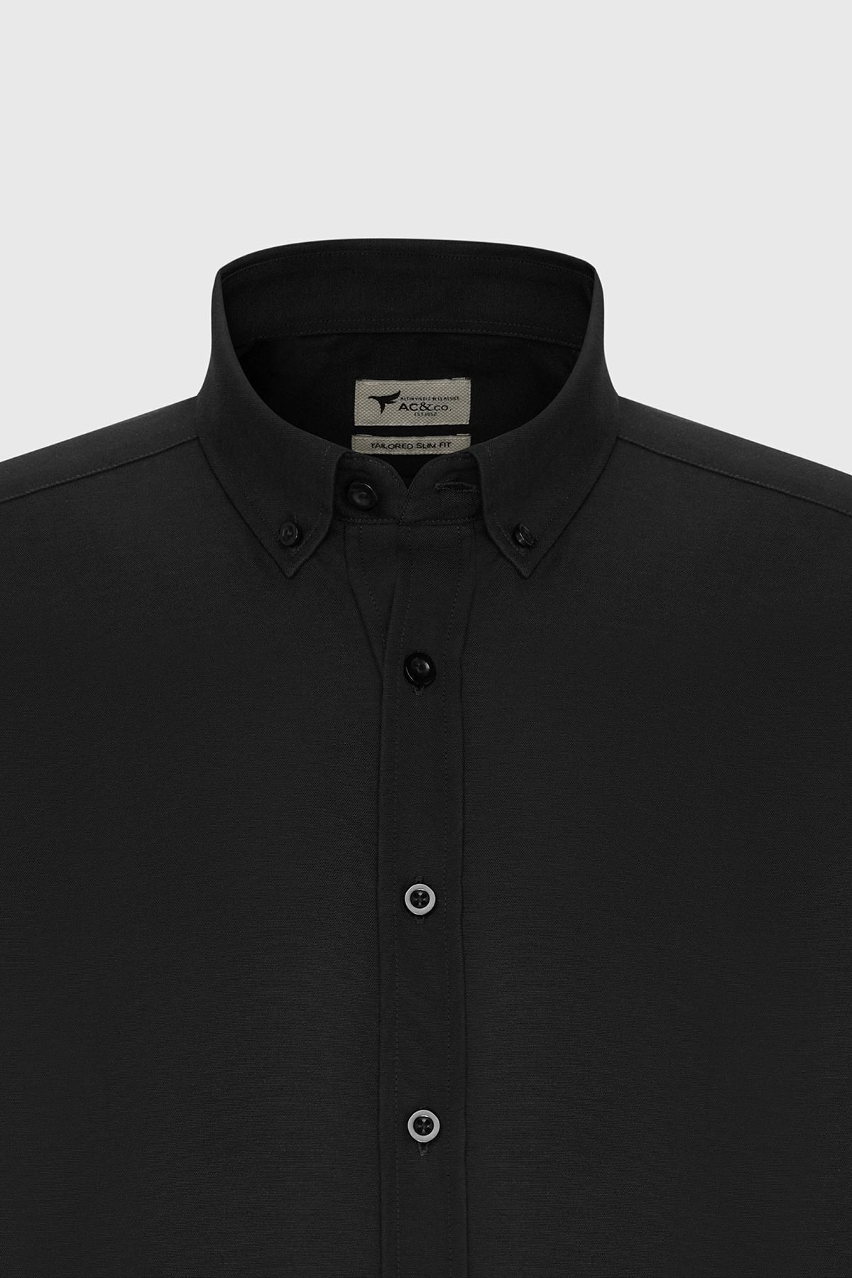 Erkek Oxford Siyah Düğmeli Yaka Kolay Ütülenebilir Pamuklu Slim Fit Dar Kesim Gömlek