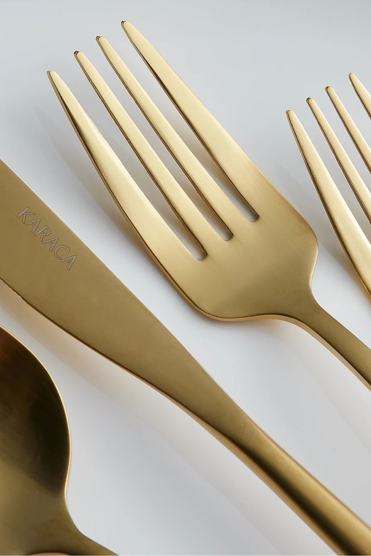 Karaca-Orion Mattgold 30-teiliges Gabel-, Löffel- und Messerset für 6 Personen 2