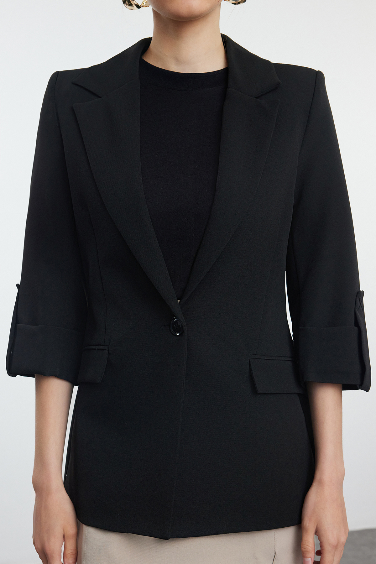 Trendyol Collection-Black Sleeves Curl Epaulettes Woven Blazer Jacket Twoaw25Bc00004 3