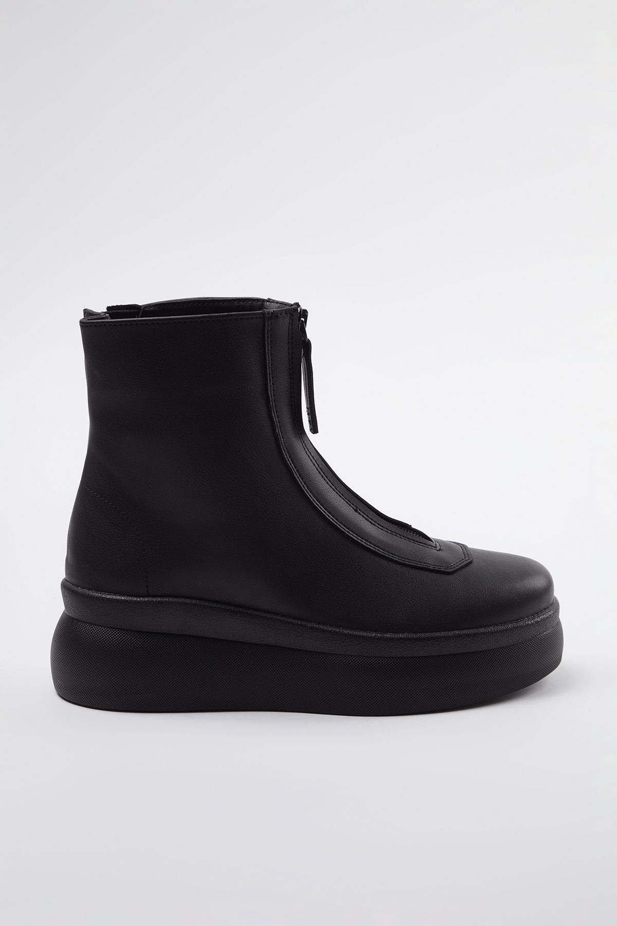 TRENDYOL SHOES-Μαύρες Flatform Γυναικείες Μπότες με φερμουάρ - TAKAW25BO00017 4