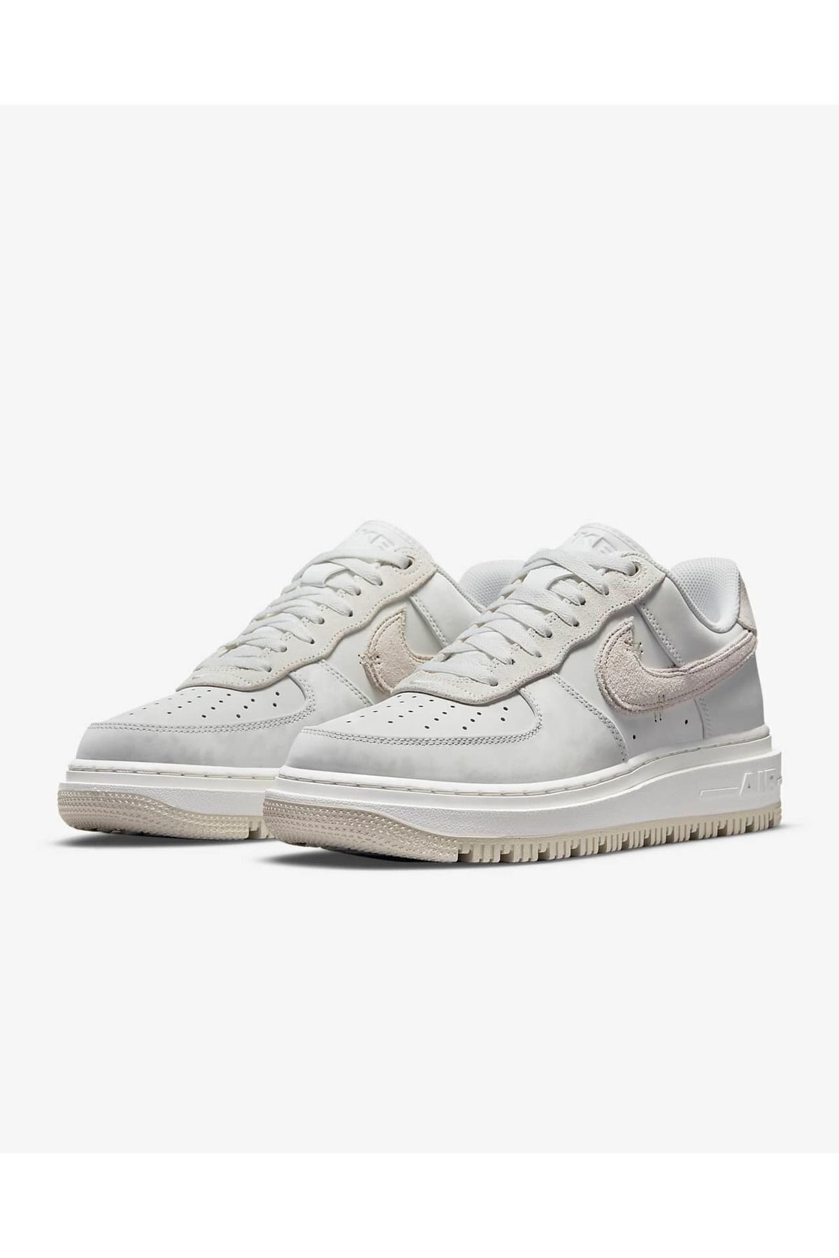 Nike-Air Force 1 Luxe Men's Shoes 4
