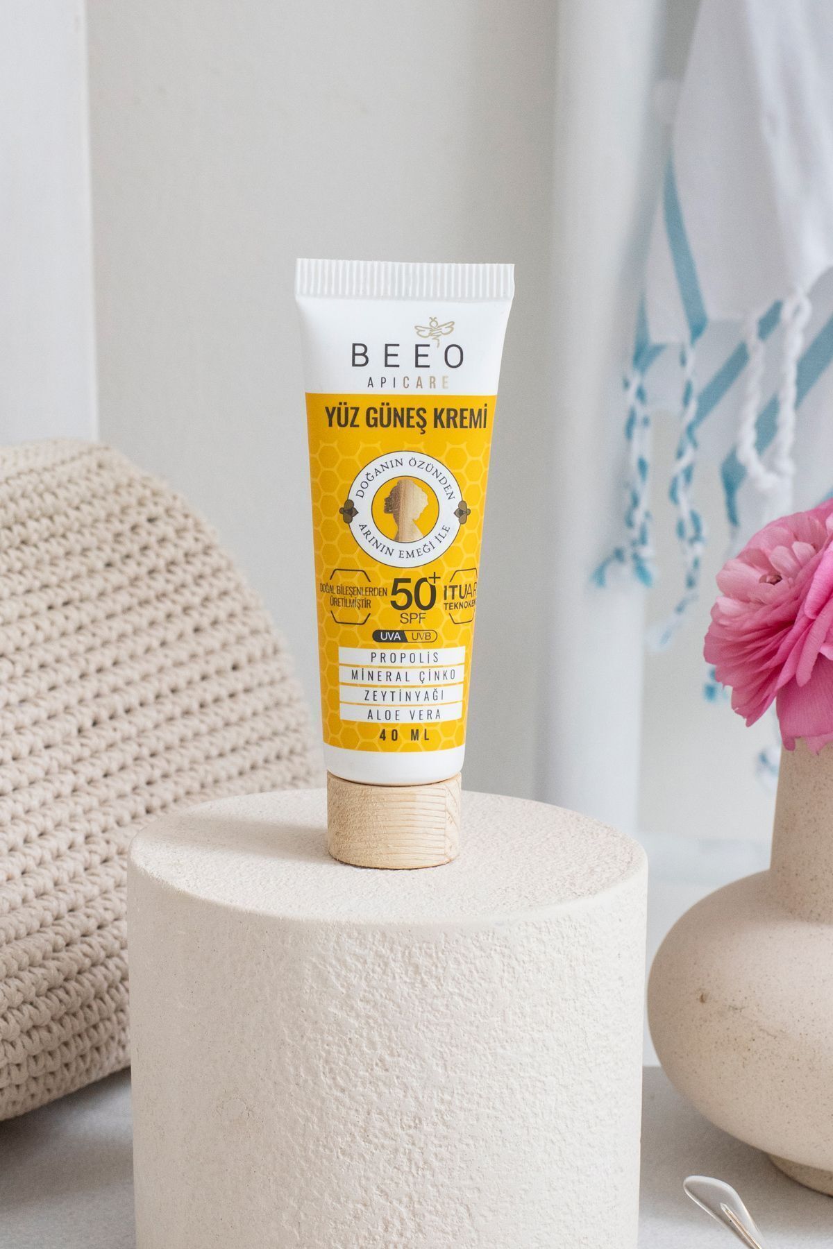 کرم ضد آفتاب صورت اپیکر پروپولیس با SPF 50 — YZGNS40ML — تصویر 5 از 8
