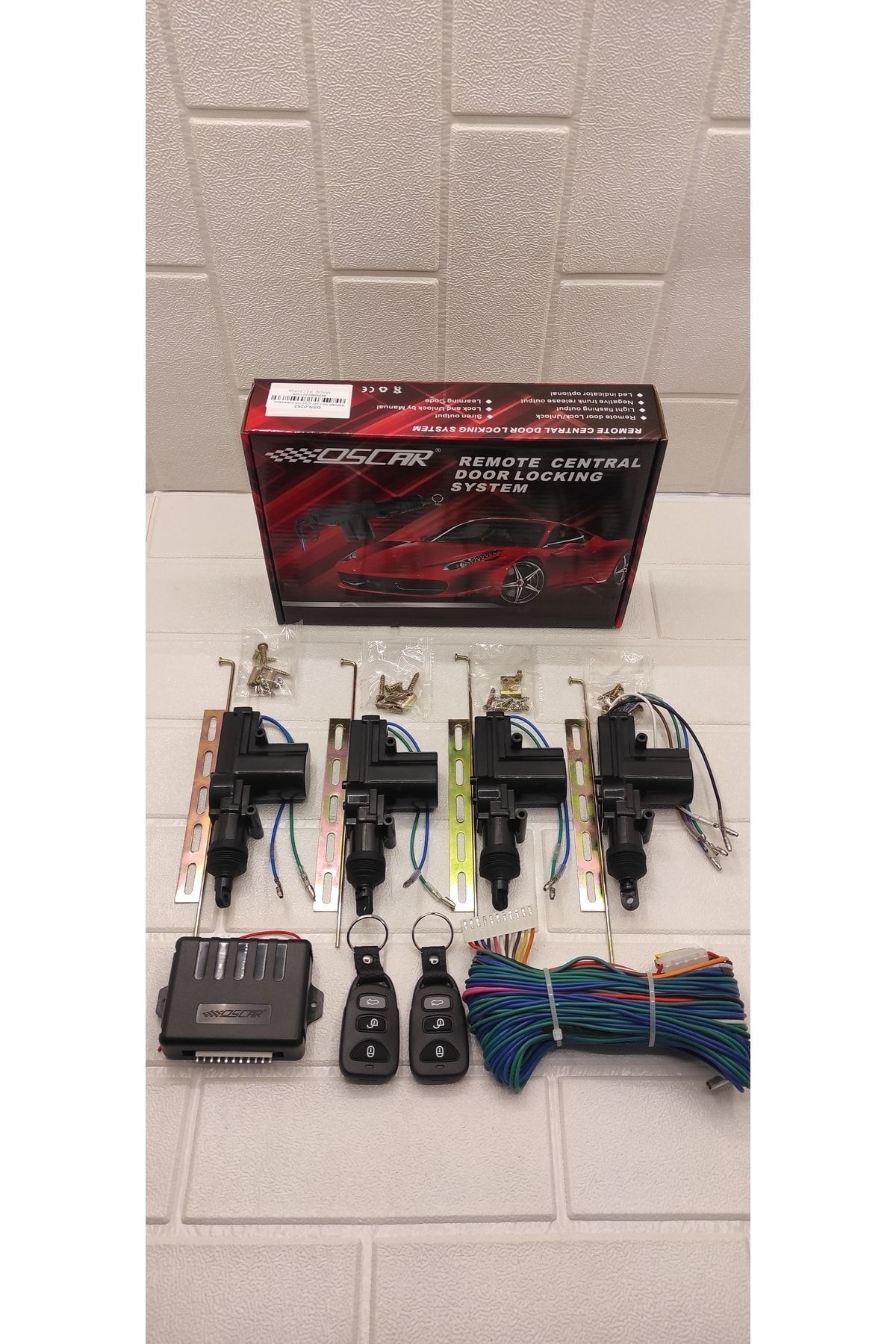 Oscar-2 Year Central Lock Set - 4 Motors with Remote Control 3