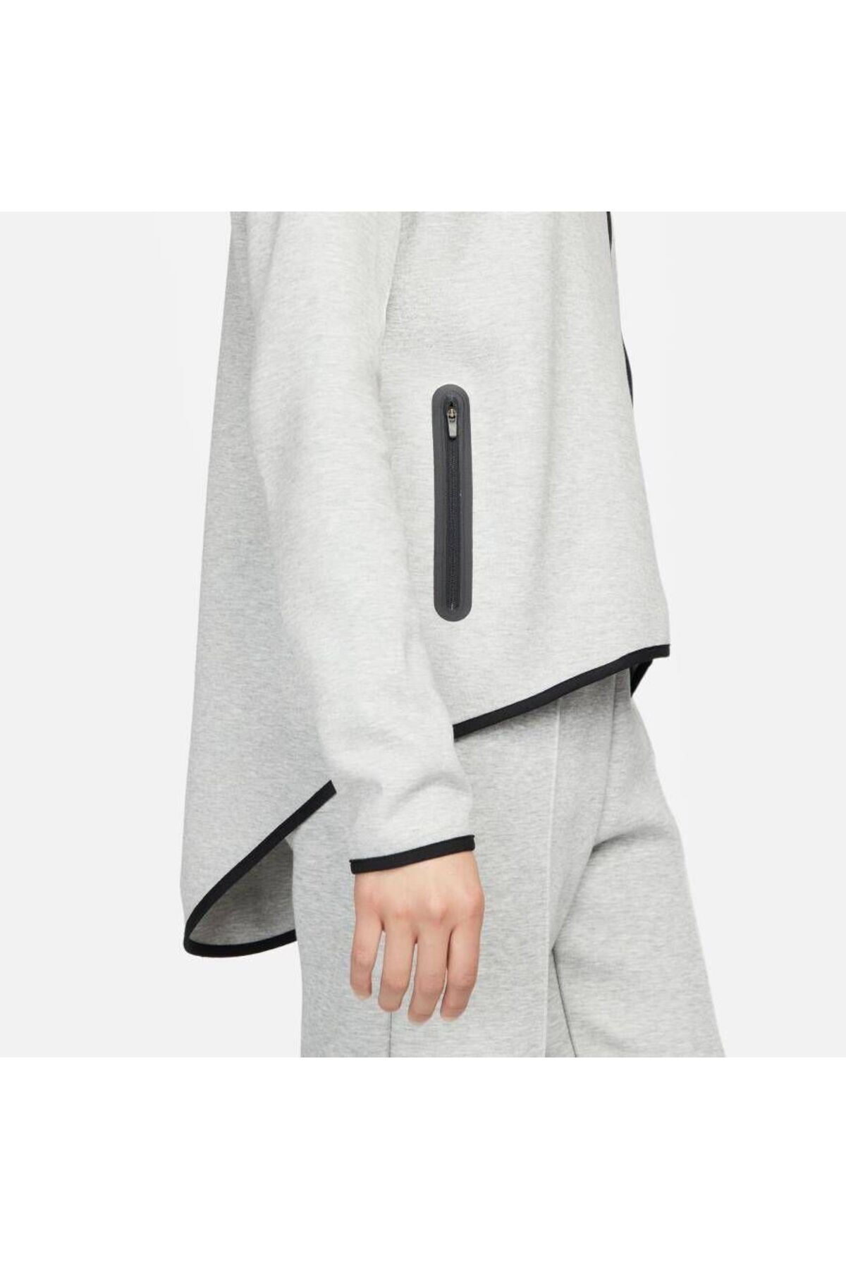Nike Sportswear Tech Fleece Cape OG 10 Years Kad n Sweatshirt Fiyat Yorumlar Trendyol