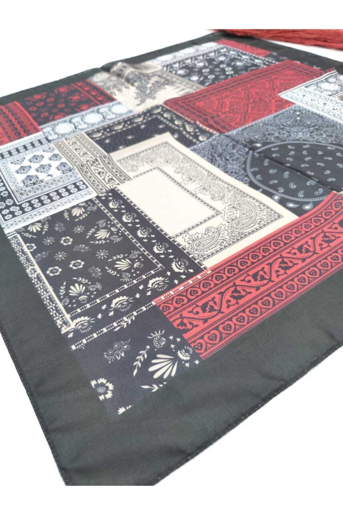 Carpet Desen - Reyon Ipek Bandana 1 Adet Fiyatıdır 2